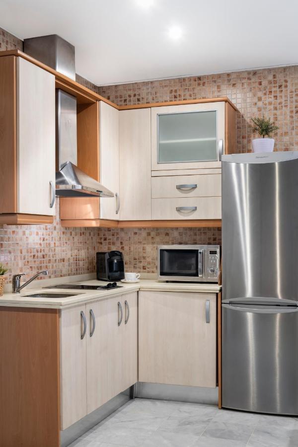 Apartamento Con Terraza En Sevilla Centro By Rent Me Bagian luar foto