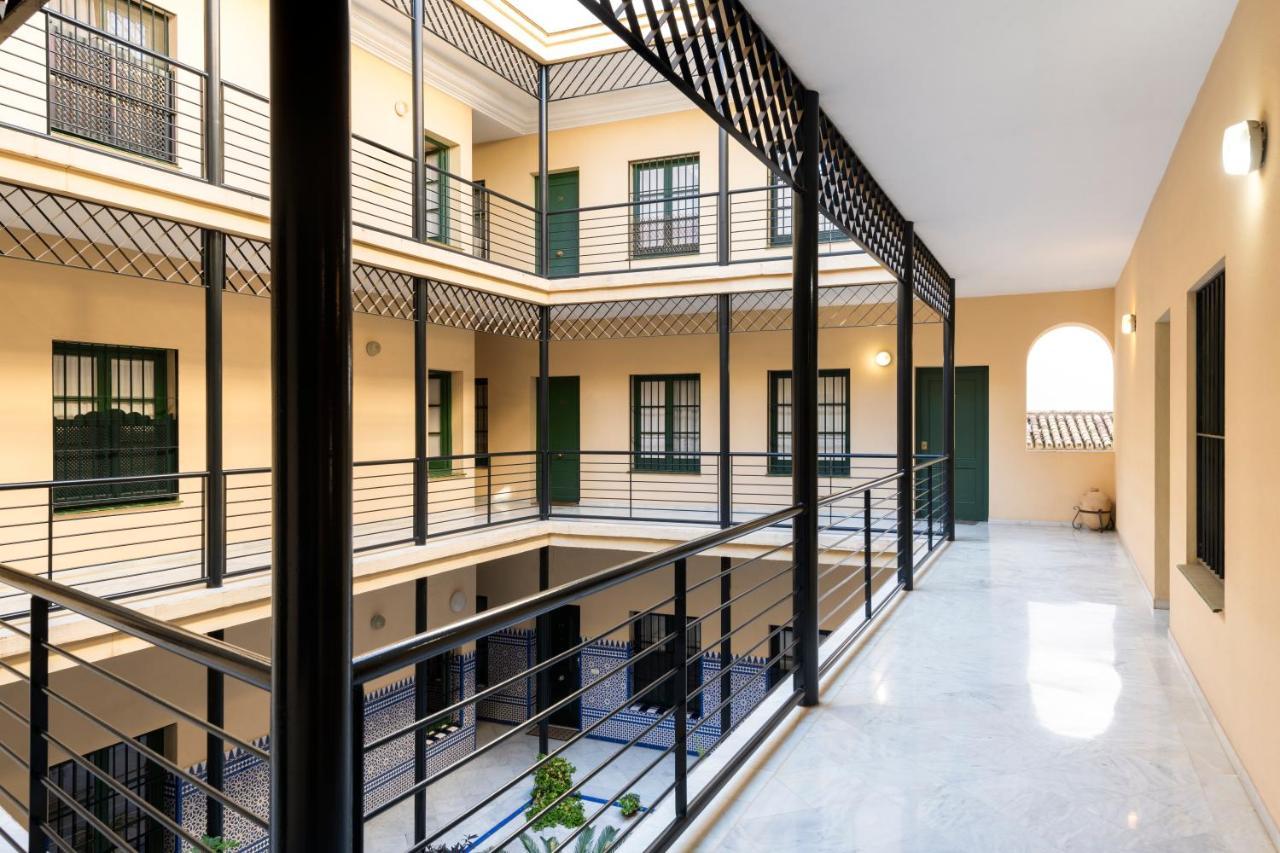 Apartamento Con Terraza En Sevilla Centro By Rent Me Bagian luar foto